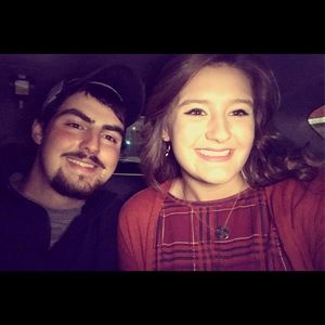 Meet your Posher, Maddi